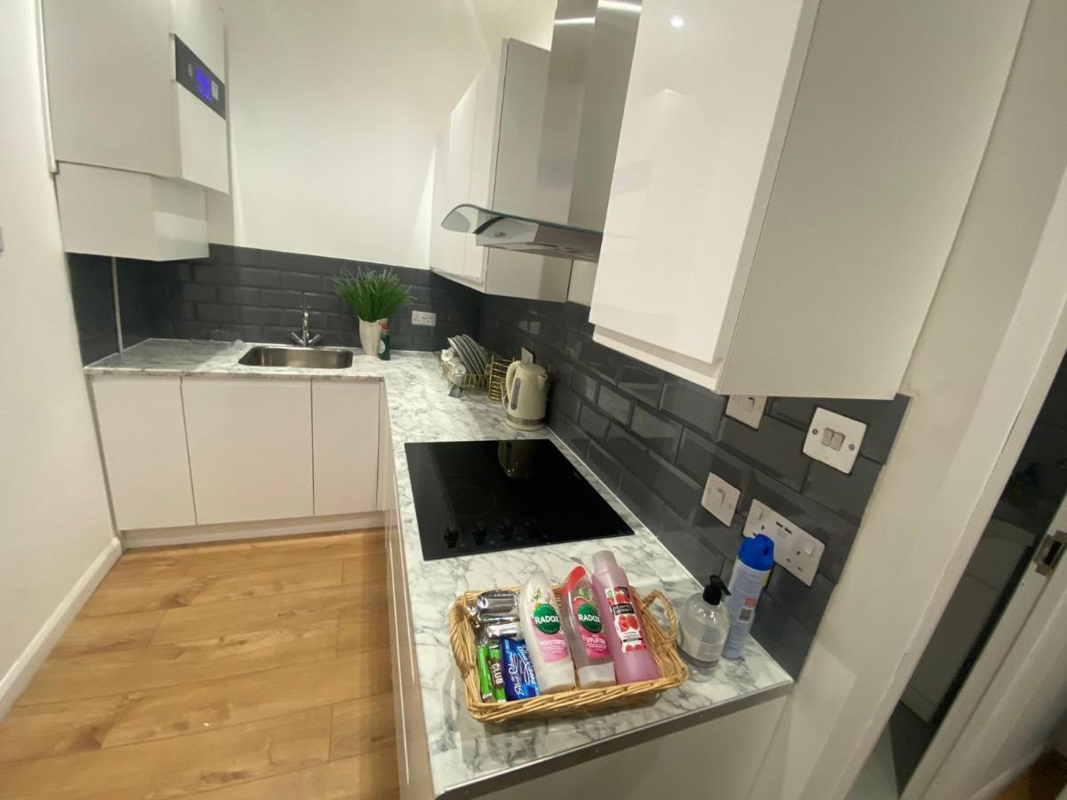Cozy Penthouse With A Terrace!2 Minutes To Beach! Newquay (Cornwall)